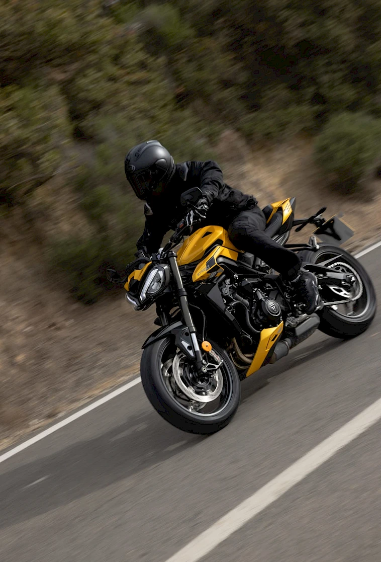 Aktion Street Triple 765